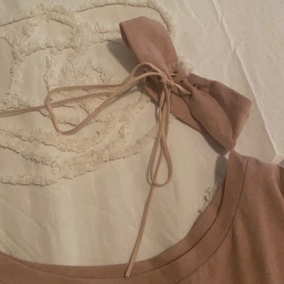 Easel Los Angeles Oversized Choker Sweater - Picture 3 of 4